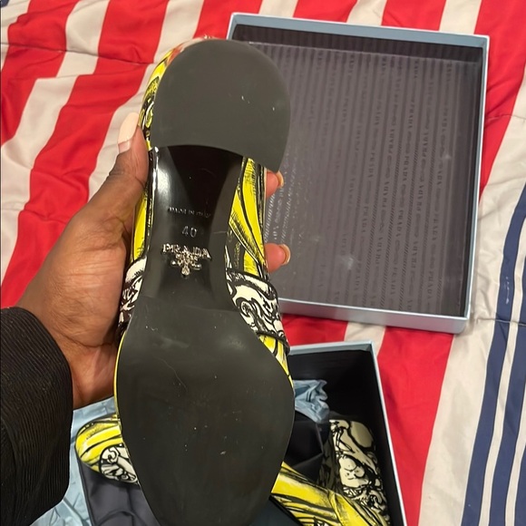 Prada Milano White Box - Picture 4 of 6